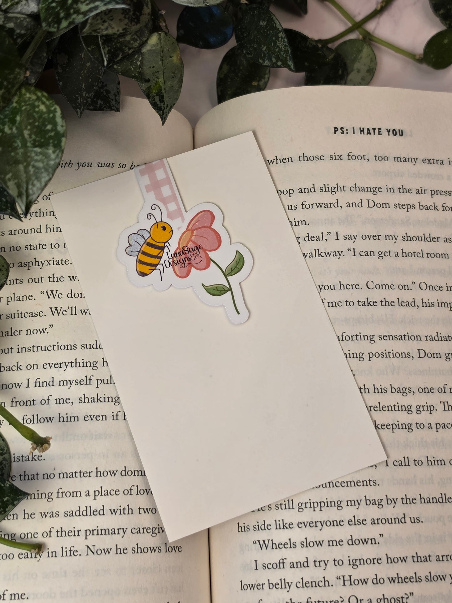 Magnetic Bookmark: Spring Time Pollination