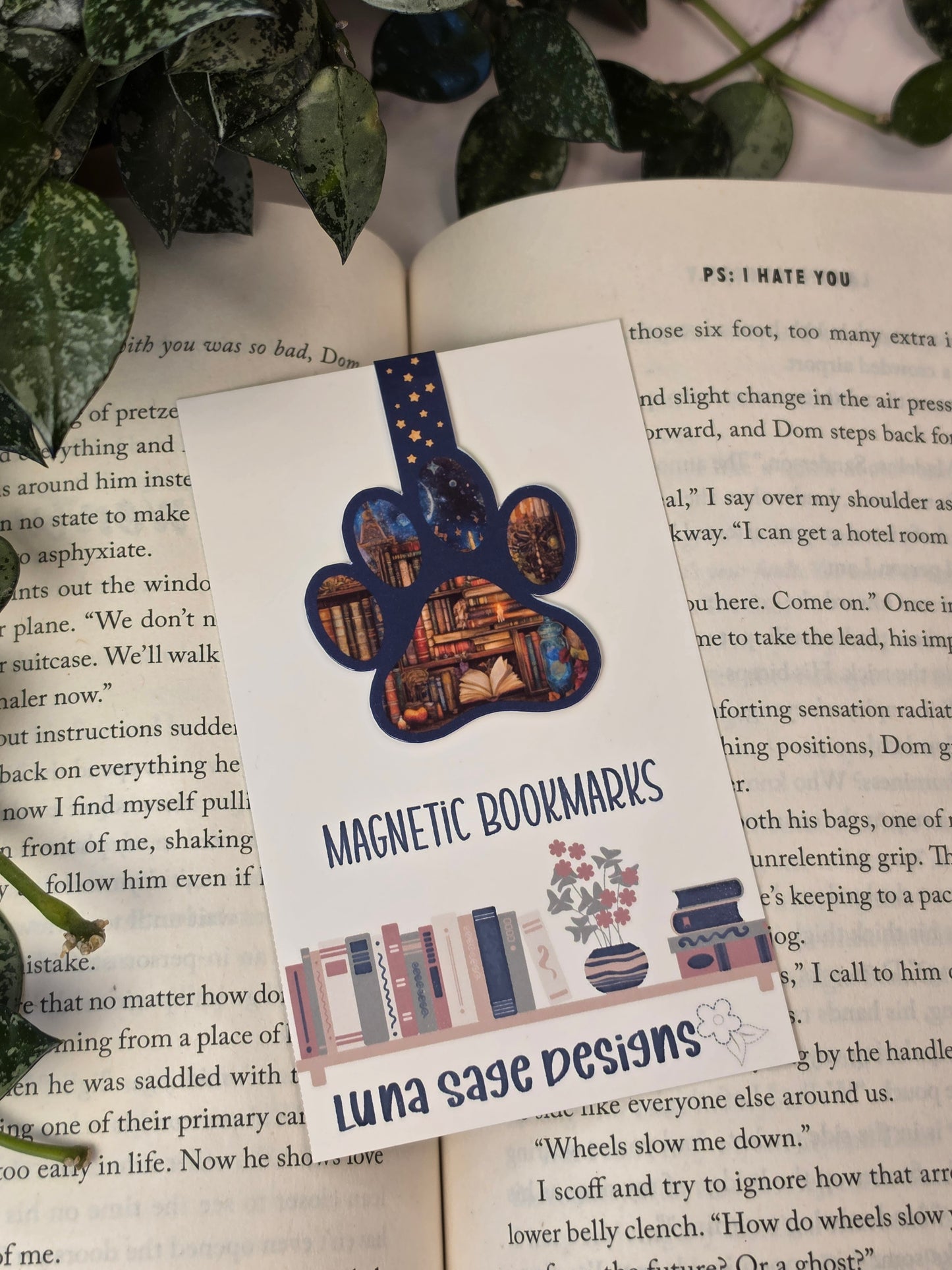 Magnetic Bookmark: Midnight Library Paw
