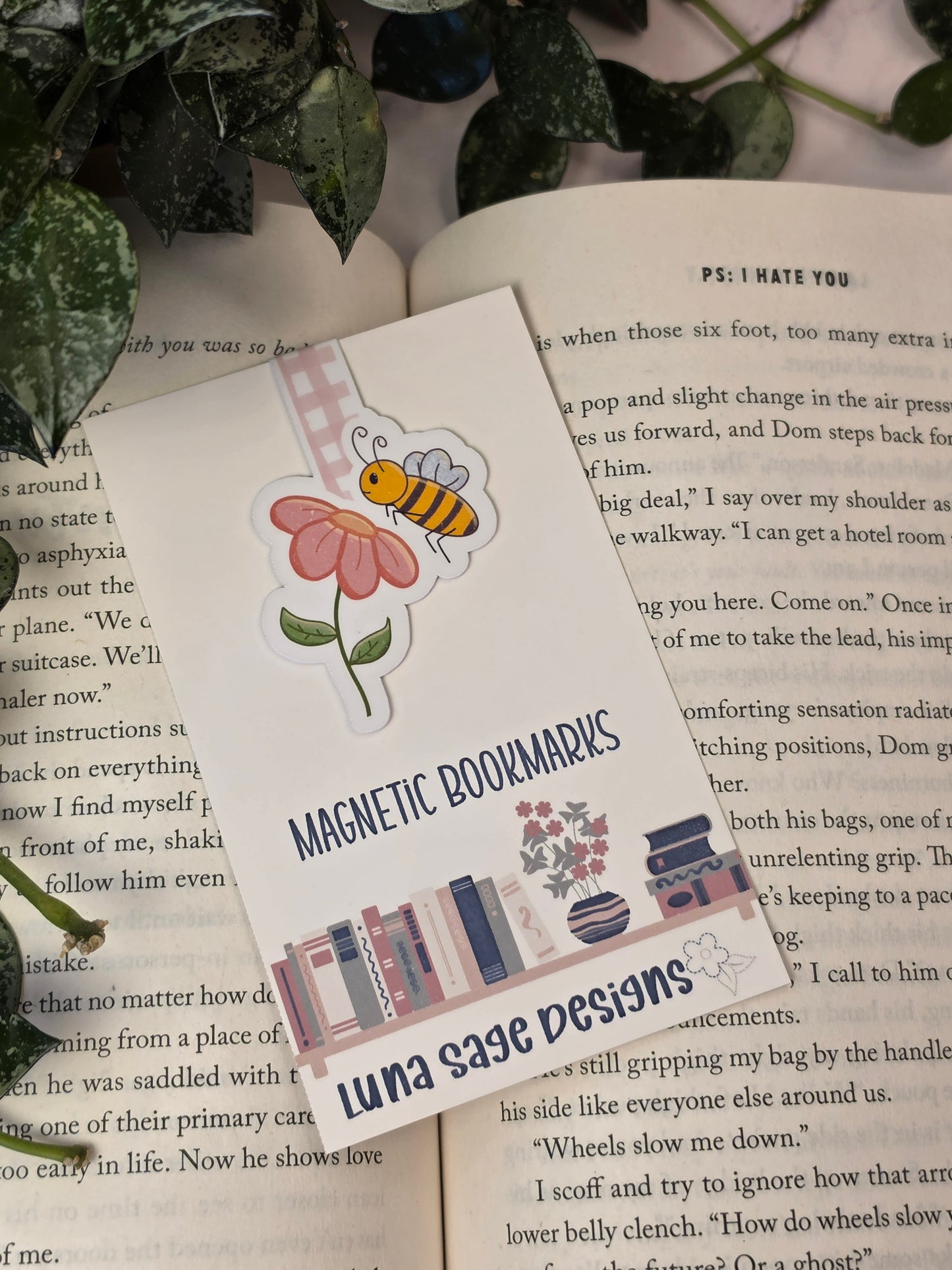 Magnetic Bookmark: Spring Time Pollination